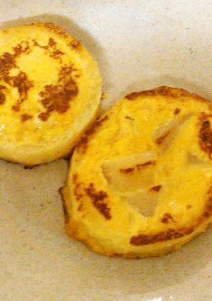 りんごの輪を型にして焼きプリン-レシピのメイン写真