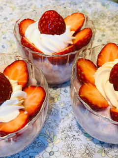 イチゴデザート 雛祭りにも-レシピのメイン写真