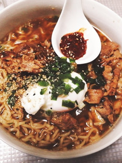サッポロ一番ごま味生姜焼きラーメン☆☆☆-レシピのメイン写真