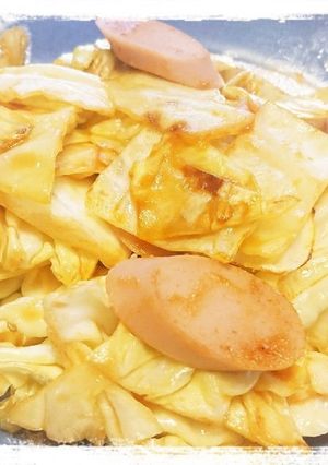 キャベツと魚肉ソーセージのケチャップ炒め-レシピのメイン写真