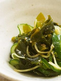 きゅうり・生ワカメ・生姜の酢の物♪-レシピのメイン写真