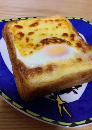 忙しい朝に！まよたまチーズトースト-レシピのメイン写真