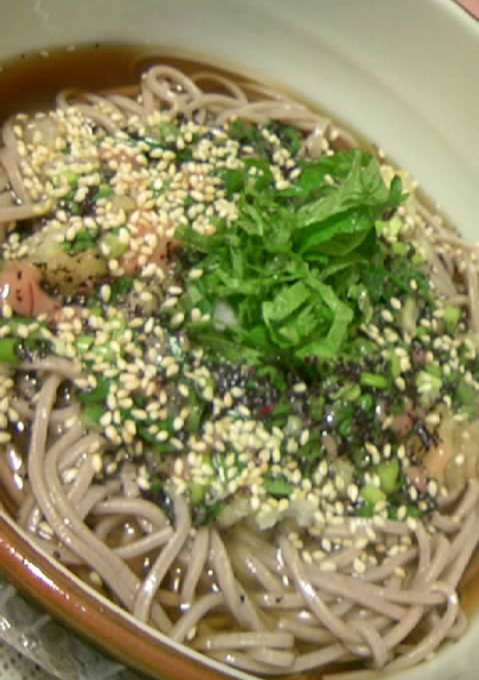 ゆかり梅たまごで冷たいお蕎麦-レシピのメイン写真