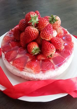 胸きゅん♡いちごのレアチーズケーキ-レシピのメイン写真