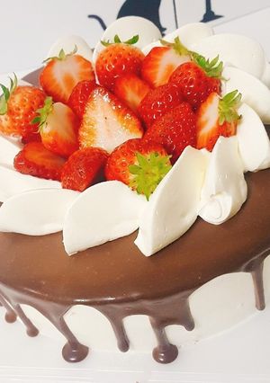 材料は2つ！ドリップケーキ-レシピのメイン写真