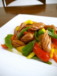 ソーセージとパプリカのカラフル炒め♪-レシピのメイン写真