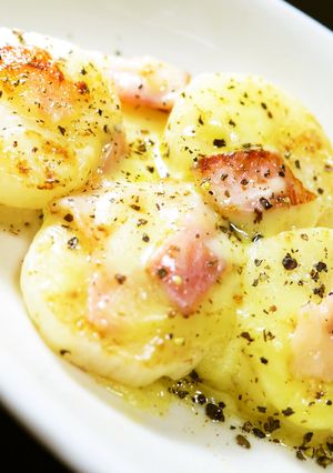 簡単副菜☆長芋ベーコンペッパーチーズ焼き-レシピのメイン写真