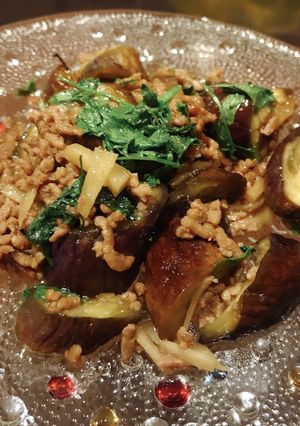 ナスとひき肉とパクチーの炒め物-レシピのメイン写真