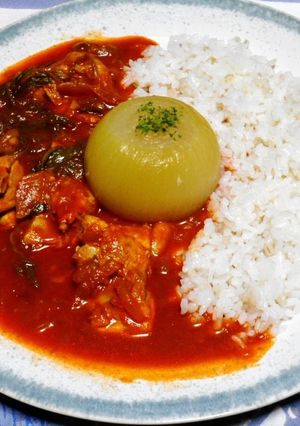 玉ねぎ好きの丸ごと玉ねぎとチキンカレー-レシピのメイン写真