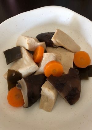 旨味がぎゅ〜っと♡高野豆腐の煮物-レシピのメイン写真