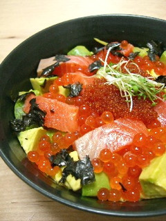 鮭&イクラのプチプチ食感カリフォルニア丼-レシピのメイン写真