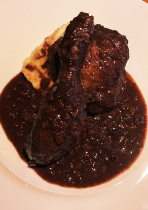 コック　オ　ヴァン(鶏の赤ワイン煮込み)-レシピのメイン写真
