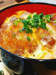 隠れ家のB級グルメ「カツ丼」-レシピのメイン写真