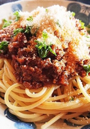 ストーブで煮込むミートソーススパゲティ-レシピのメイン写真