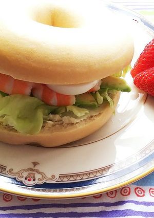 【子どもと作ろう】エビとアボカドベーグル-レシピのメイン写真
