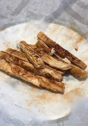 手軽にお菓子♪カリカリパイスティック-レシピのメイン写真