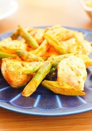 鶏胸肉とアスパラのコチュマヨソテー-レシピのメイン写真