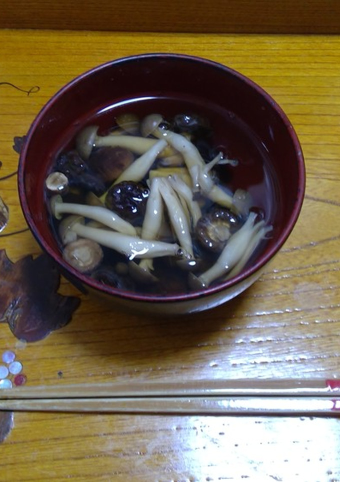 しめじときくらげのすまし汁-レシピのメイン写真