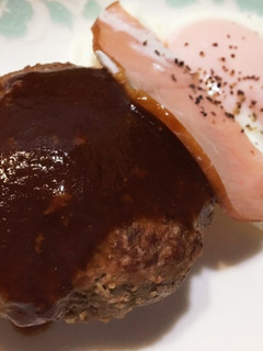 ハンバーグ-レシピのメイン写真