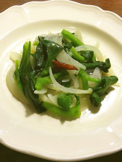 アイスプラントと玉葱の炒め物-レシピのメイン写真
