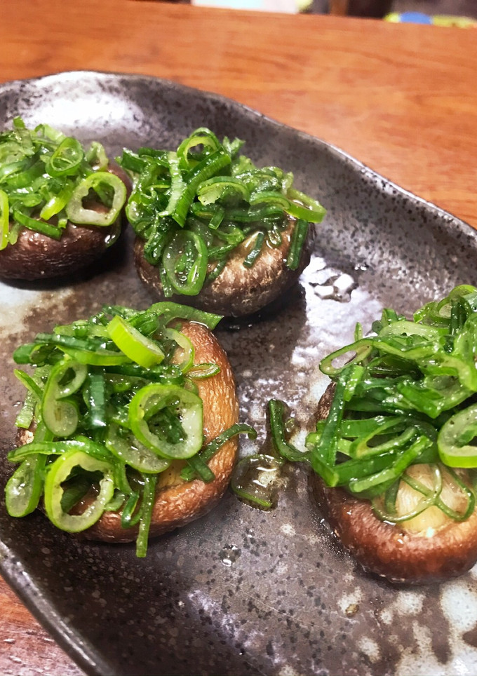 ★簡単5分★焼きしいたけ九条ネギのせ-レシピのメイン写真