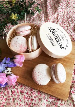 ホワイトデーに♡苺チーズクリームマカロン-レシピのメイン写真