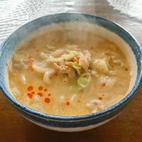 基本からアレンジまで！思わずつくりたくなる「鯖の味噌煮 うどん」の