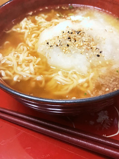 サッポロ一番ごま味でみぞれラーメン-レシピのメイン写真