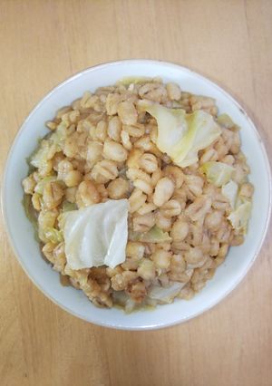 100%押し麦の豆味噌きゃべつ麦飯-レシピのメイン写真