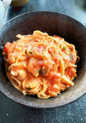 鶏肉の豆乳トマトクリーム風パスタ-レシピのメイン写真