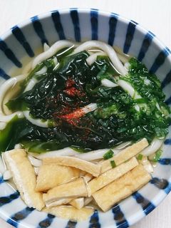 わかめたっぷりのうどん(^○^)-レシピのメイン写真