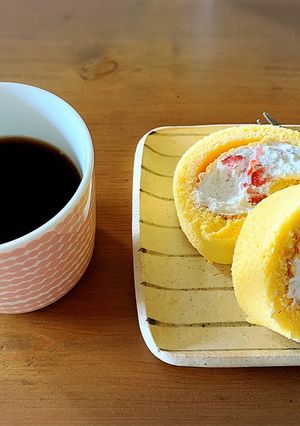 いちごのロールケーキ-レシピのメイン写真