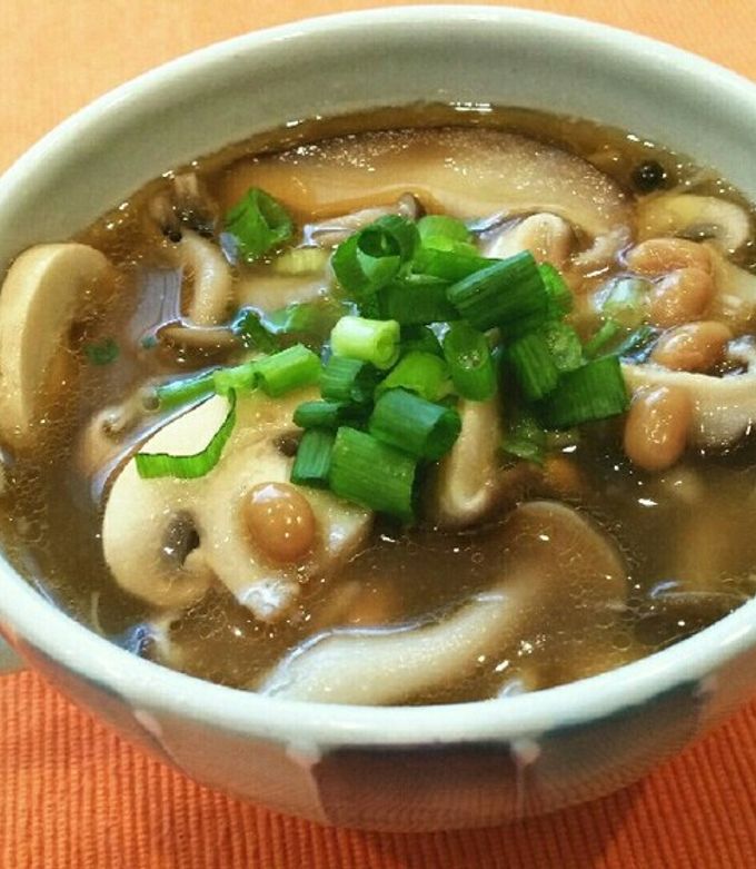 簡単♡醤油麹と生姜の納豆きのこスープ by あーこ姐 【クックパッド