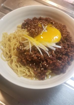 たっぷり肉味噌担々麺♡-レシピのメイン写真