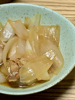新玉ねぎと豚バラでチャチャっと炒め煮-レシピのメイン写真