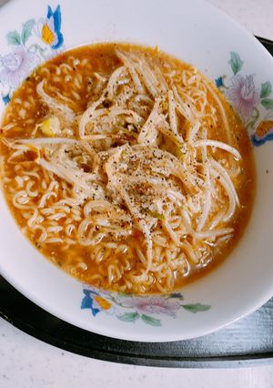 絶品❤️もやしマヨにんにく醤油ラーメン-レシピのメイン写真