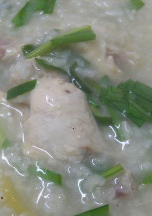 手羽元の中華風お粥-レシピのメイン写真