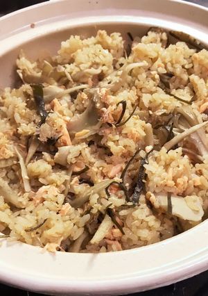 土鍋で炊いたシロさんの炊き込みご飯-レシピのメイン写真