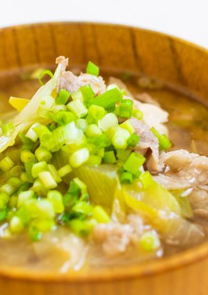 ホっとする美味しさ♪春キャベツの豚汁-レシピのメイン写真