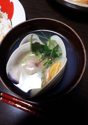 蛤のお吸い物(雛祭りバージョン)-レシピのメイン写真