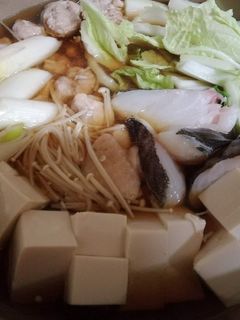 しょっつるトマト鍋(海鮮トマト風鍋風)-レシピのメイン写真