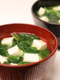 低FODMAP食♪法蓮草と豆腐の澄まし汁-レシピのメイン写真