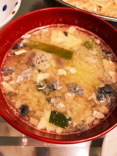 サバ缶水煮でお店の味みそ汁!-レシピのメイン写真