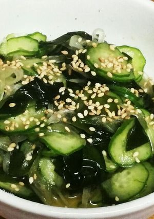 胡瓜・玉葱・若芽の酢の物-レシピのメイン写真
