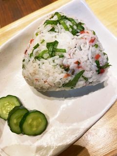 梅しそじゃこおにぎり♪-レシピのメイン写真