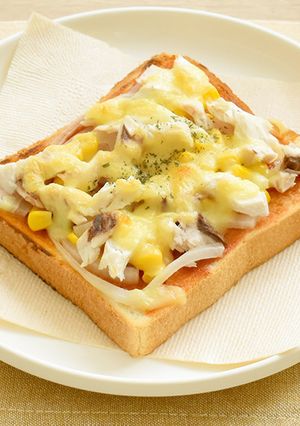 サラダマグロのピザトースト-レシピのメイン写真