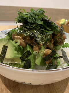 (塩糀)アボカド納豆丼-レシピのメイン写真