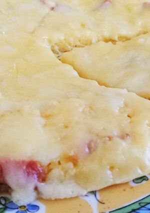 お昼ごはんに!ボリュームたっぷりご飯ピザ-レシピのメイン写真