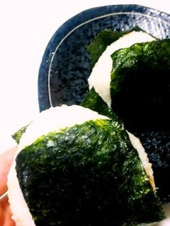 冷めても美味しいお米屋さんのおむすび-レシピのメイン写真