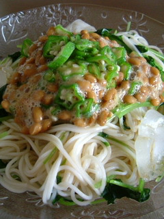 ネバネバ~オクラと納豆乗せそうめん-レシピのメイン写真
